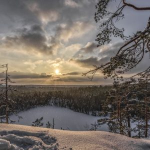 Joulukortti A6: Helmikuinen näkymä Olhavan vuorelta